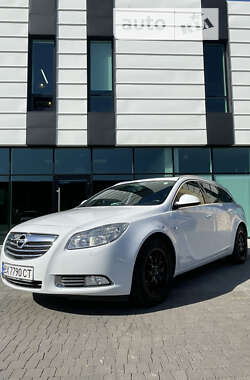 Универсал Opel Insignia 2011 в Хмельницком