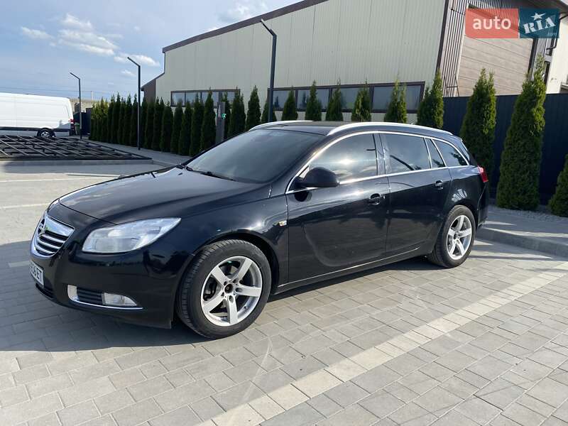 Универсал Opel Insignia 2011 в Каменец-Подольском