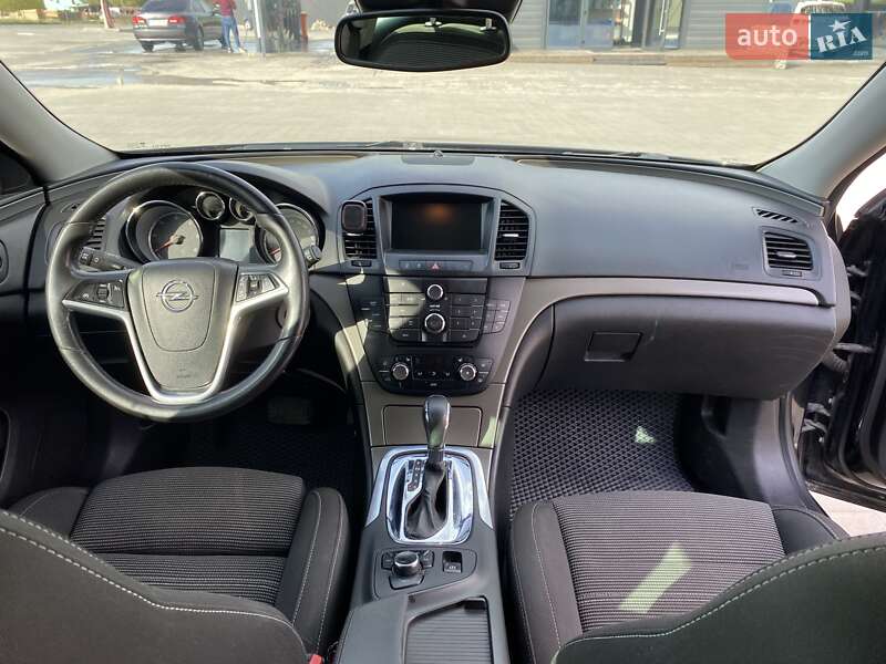 Универсал Opel Insignia 2011 в Каменец-Подольском