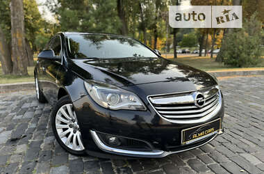 Седан Opel Insignia 2014 в Києві