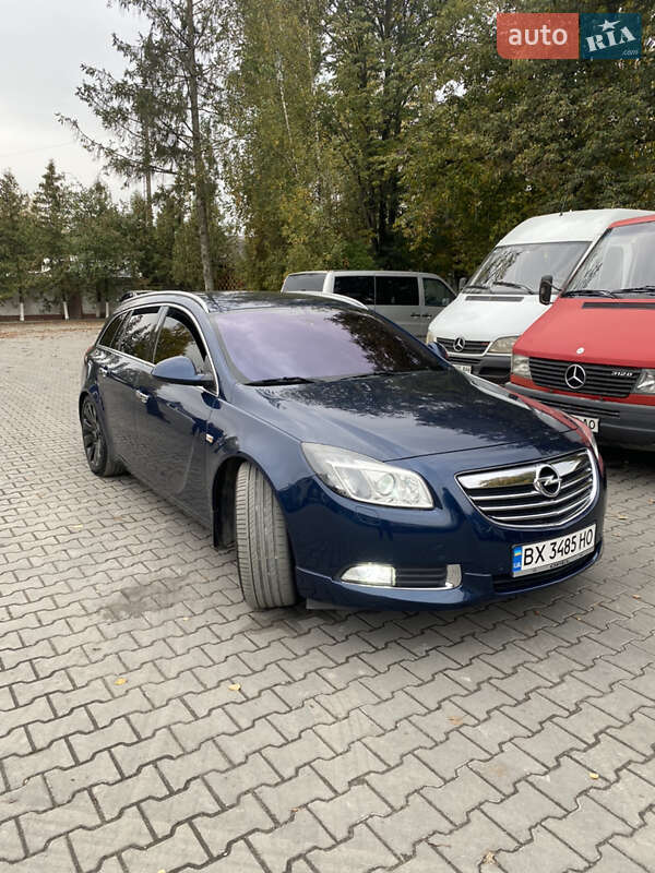 Универсал Opel Insignia 2010 в Тернополе