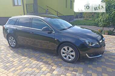 Универсал Opel Insignia 2015 в Киеве