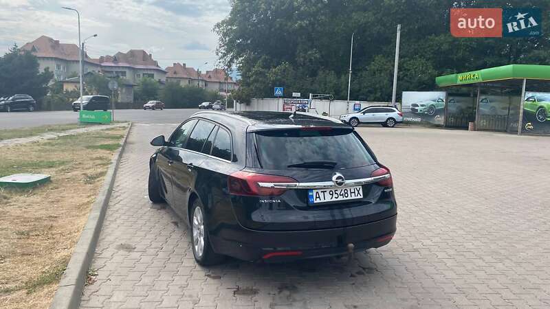 Універсал Opel Insignia 2013 в Яремчі