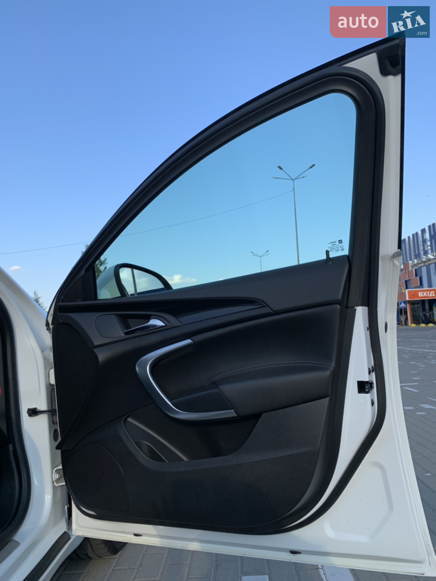 2011 Opel Insignia - мініатюра 9