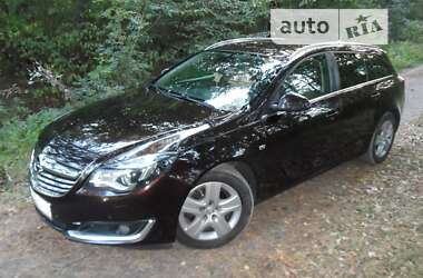 Універсал Opel Insignia 2014 в Івано-Франківську