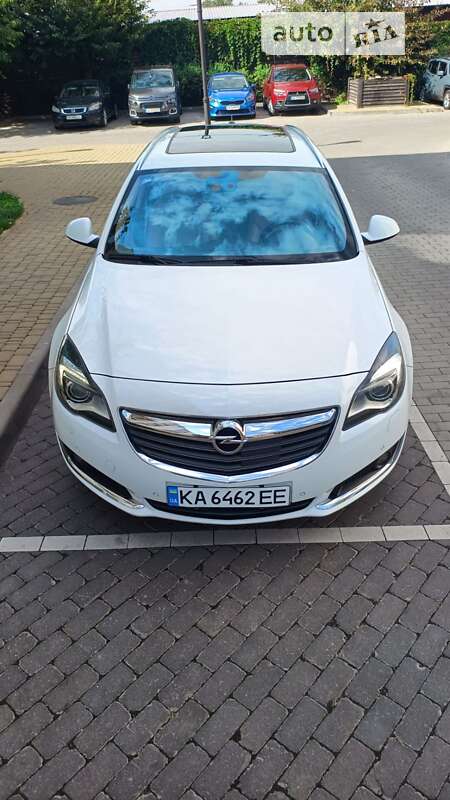 Универсал Opel Insignia 2013 в Киеве