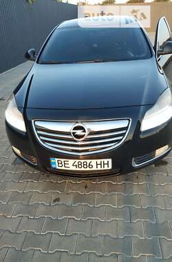 Седан Opel Insignia 2009 в Вознесенске