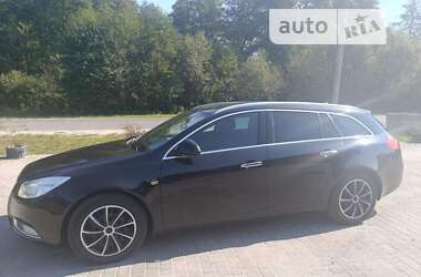 Універсал Opel Insignia 2011 в Яворові