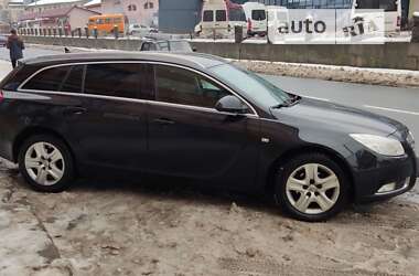 Універсал Opel Insignia 2013 в Івано-Франківську