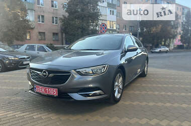 Седан Opel Insignia 2018 в Звягелі