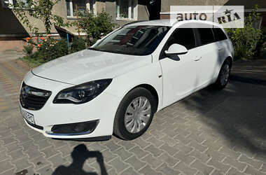 Універсал Opel Insignia 2015 в Тернополі