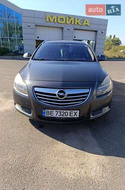 Універсал Opel Insignia 2011 в Миколаєві