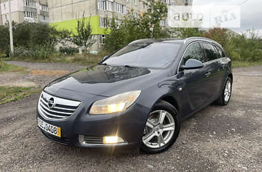 Универсал Opel Insignia 2012 в Ровно