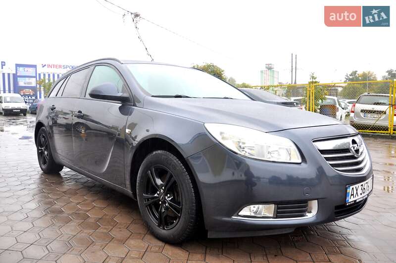 Универсал Opel Insignia 2009 в Львове