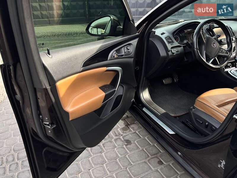 Седан Opel Insignia 2016 в Кременчуці