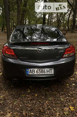 Седан Opel Insignia 2009 в Брацлаві