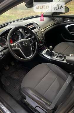 Седан Opel Insignia 2009 в Брацлаві