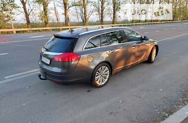 Універсал Opel Insignia 2011 в Могилів-Подільському