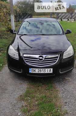 Седан Opel Insignia 2008 в Рівному