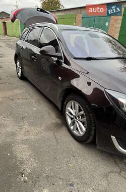 Универсал Opel Insignia 2013 в Луцке