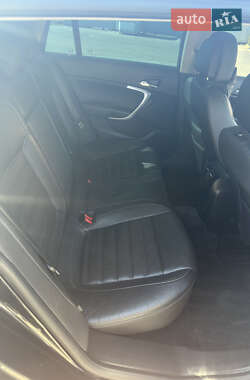 Універсал Opel Insignia 2011 в 