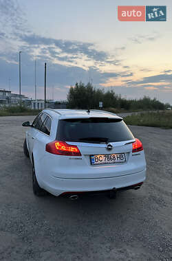 Універсал Opel Insignia 2012 в Львові