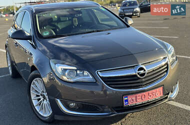 Универсал Opel Insignia 2015 в Киеве