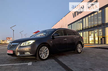 Універсал Opel Insignia 2012 в Луцьку