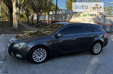 Универсал Opel Insignia 2009 в Николаеве