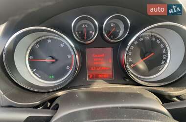 Універсал Opel Insignia 2011 в 