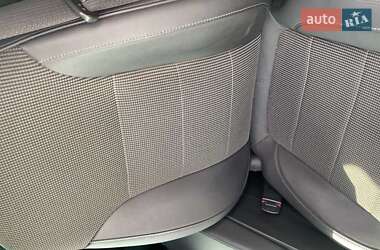 Універсал Opel Insignia 2011 в 