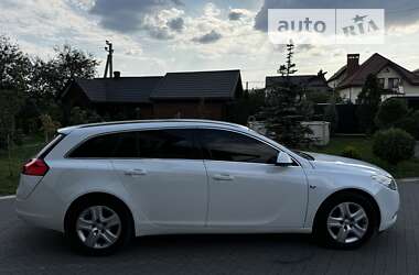 Универсал Opel Insignia 2009 в Львове