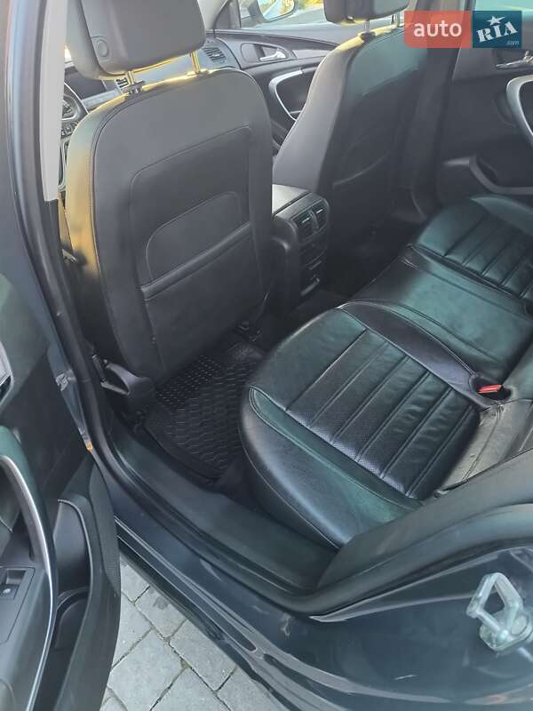 Універсал Opel Insignia 2012 в Івано-Франківську