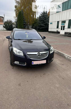 Універсал Opel Insignia 2012 в Новгород-Сіверському