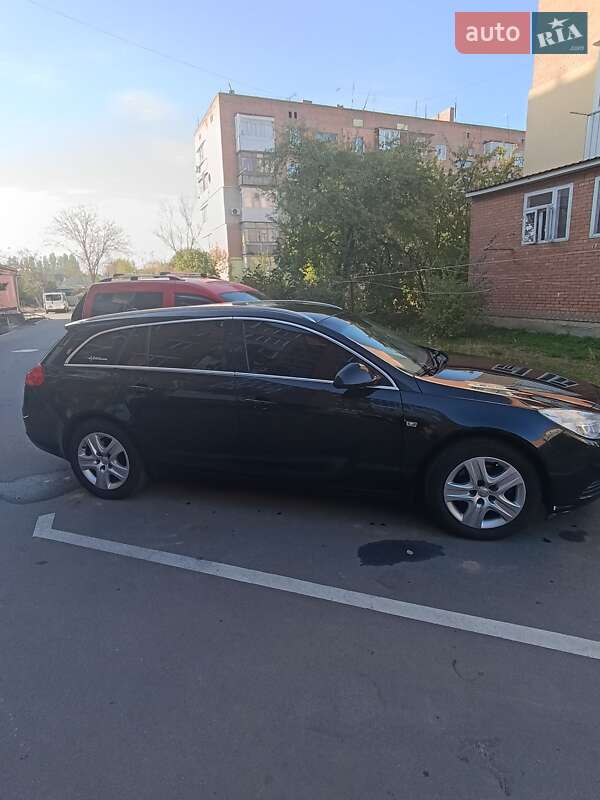 Універсал Opel Insignia 2012 в Калинівці