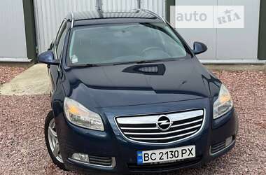 Універсал Opel Insignia 2011 в Дрогобичі