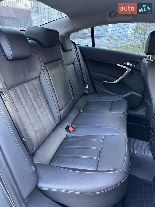Седан Opel Insignia 2012 в Львове фото 19 Седан Opel Insignia 2012 в Львове