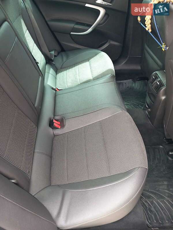 Універсал Opel Insignia 2010 в Іршаві фото 6 Універсал Opel Insignia 2010 в Іршаві