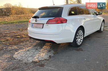 Универсал Opel Insignia 2010 в Бережанах