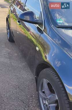 Універсал Opel Insignia 2010 в Києві