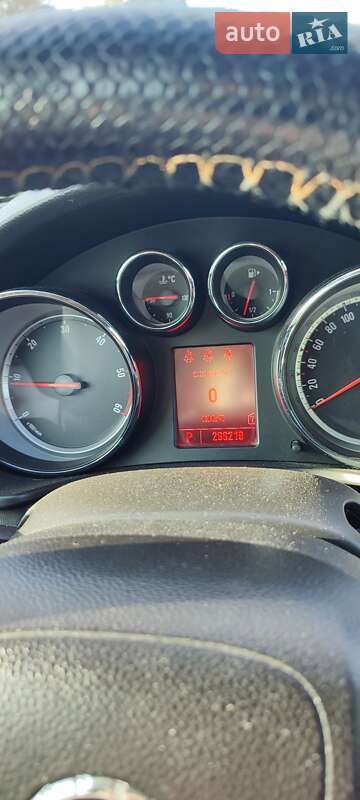 Универсал Opel Insignia 2010 в Киеве