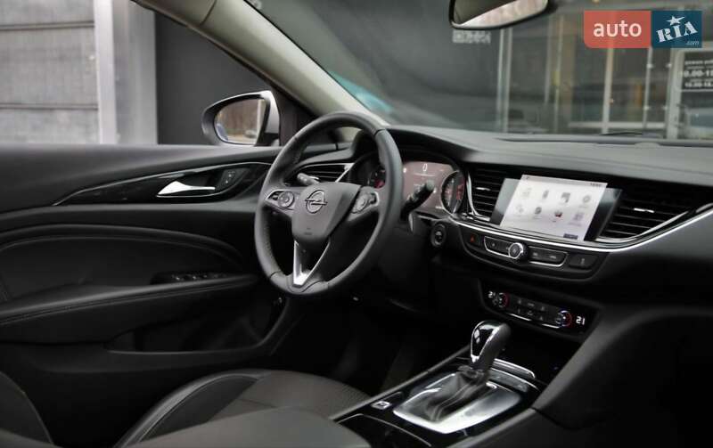 Универсал Opel Insignia 2018 в Черновцах