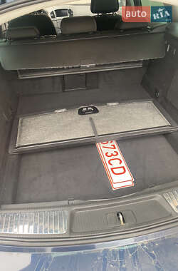 Универсал Opel Insignia 2011 в 