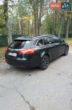 Универсал Opel Insignia 2012 в Киеве