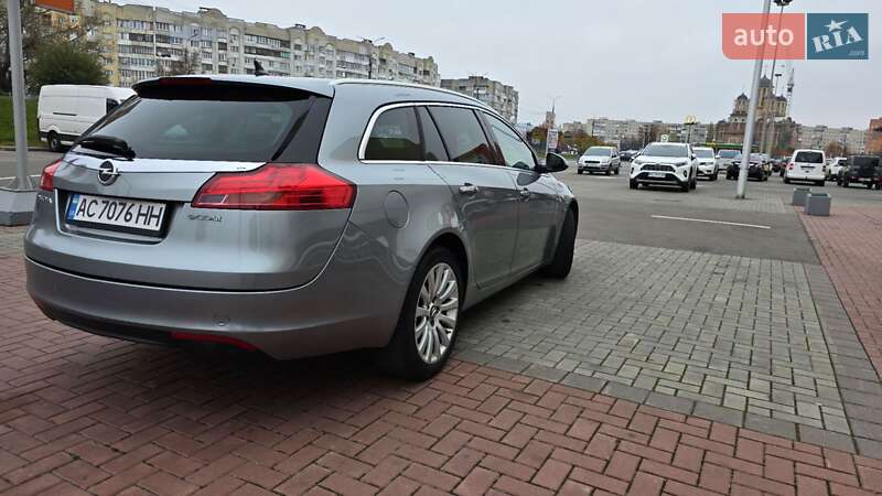 Универсал Opel Insignia 2011 в Луцке