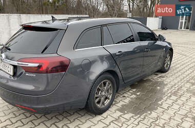 Универсал Opel Insignia 2014 в 