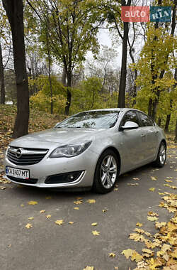 Седан Opel Insignia 2015 в Киеве