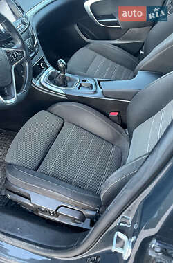 Универсал Opel Insignia 2016 в 