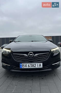 Седан Opel Insignia 2018 в Хмельницькому