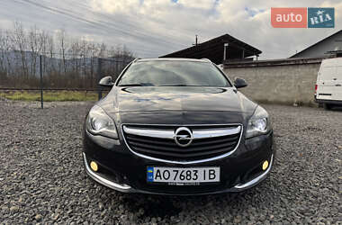 Универсал Opel Insignia 2015 в Хусте